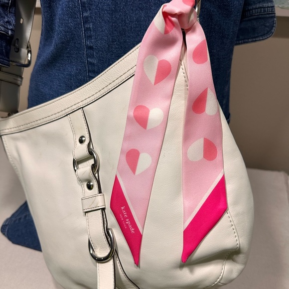 Kate Spade New York pink heart-patterned mini scarf - Picture 2 of 2